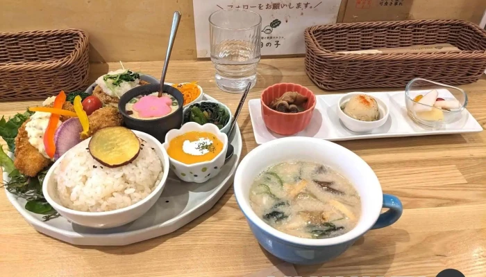 家庭料理と野菜マルシェ 畑の子 -  最新 - 金沢市