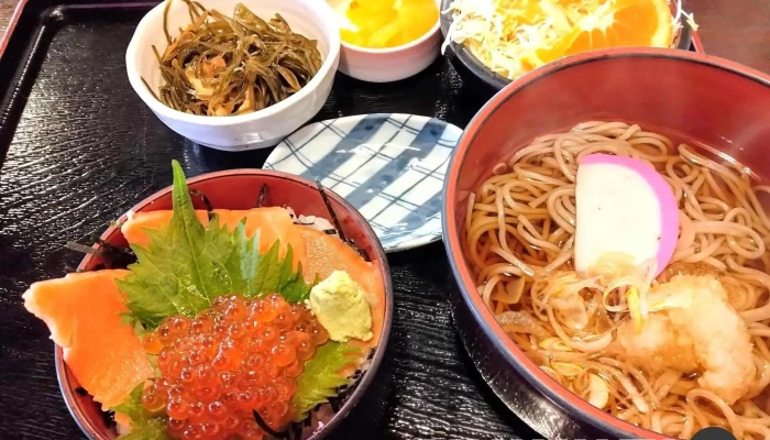 家族食堂 あみもと -  蕎麦 - 塩尻市
