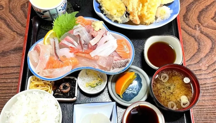 寿司処食事処 美のり ウェブサイト - 豊後高田市