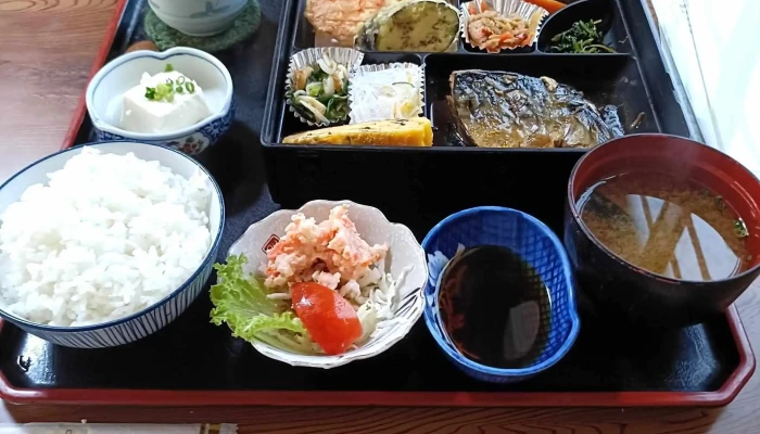 寿司処食事処 美のり 住所 - 豊後高田市