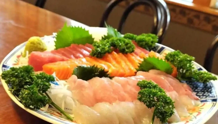 居酒屋和食 いこい 寿司 - 羽咋市