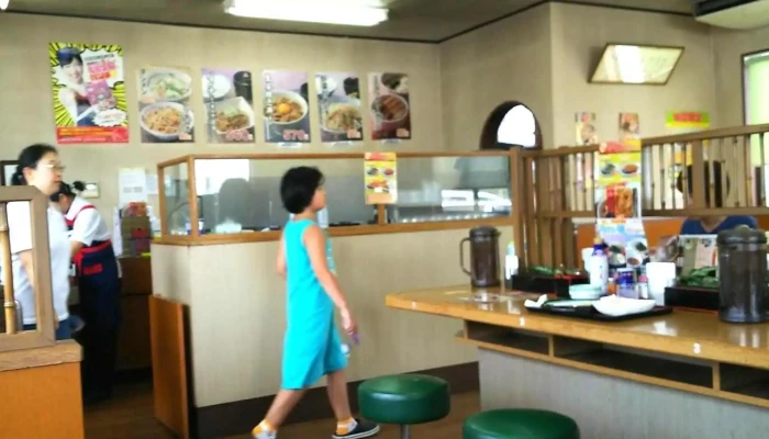 山田うどん食堂 芽吹店 -  雰囲気 - 野田市