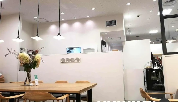 幡・ｉｎｏｕｅ 近鉄百貨店生駒店 - 生駒市