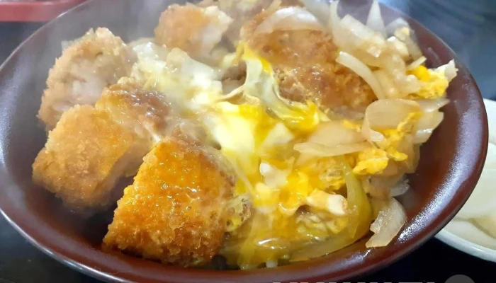 志お食堂 -  カツ丼 - 宝達志水町
