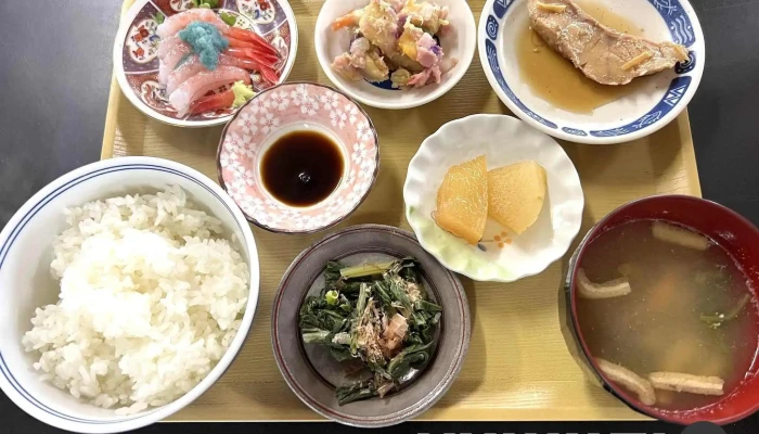 志お食堂 -  料理飲み物 - 宝達志水町