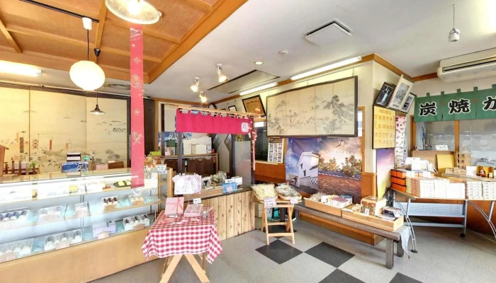 忠小兵衛蒲鉾本店はちのたね 屋内 - 萩市