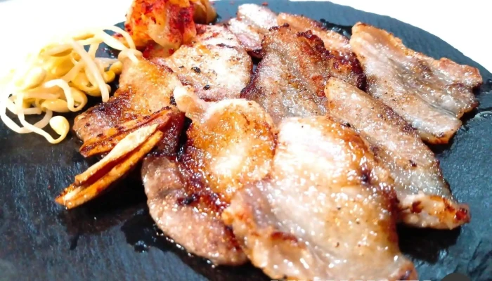 慶州 日本酒と生マッコリが好きになる店 萩の魚と肉 料理飲み物 - 萩市