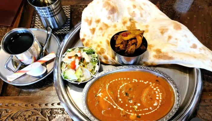 本格インドカレー ナマステガネーシャ 松江店 ナン - 松江市