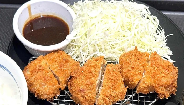 松屋 浦和仲町店松のや併設 豚カツ - さいたま市