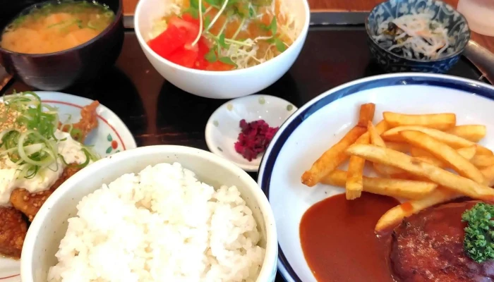 洋食の店 Itadaki 円町店 -  行き方 - 京都市