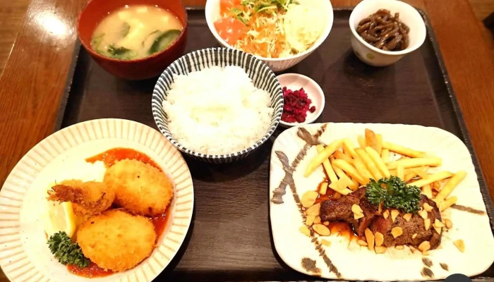 洋食の店 Itadaki 円町店 -  豚カツ - 京都市