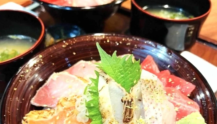 潮屋 近江町いちば店 -  どこ - 金沢市