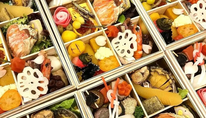 灯花 -  御節料理 - 枚方市