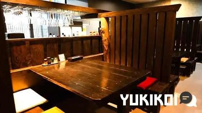 炭火焼鳥 酔鳥味鳥 -  雰囲気 - 姫路市