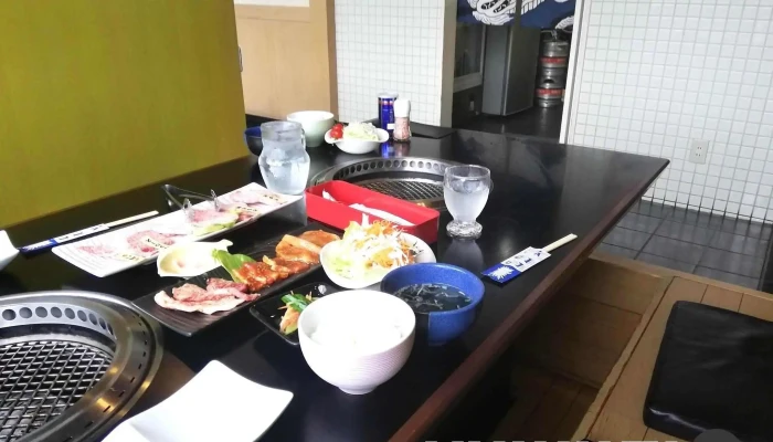 焼肉 したつづみ -  料理飲み物 - 草津町