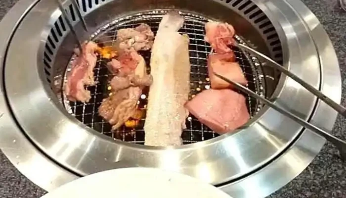 焼肉グルメバイキングかたおか 松江店 動画 - 松江市