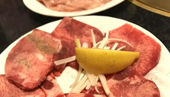焼肉亭 -  近く - 名寄市