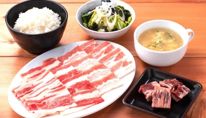 牛角食べ放題専門店 刈谷店 -  料理飲み物 - 刈谷市