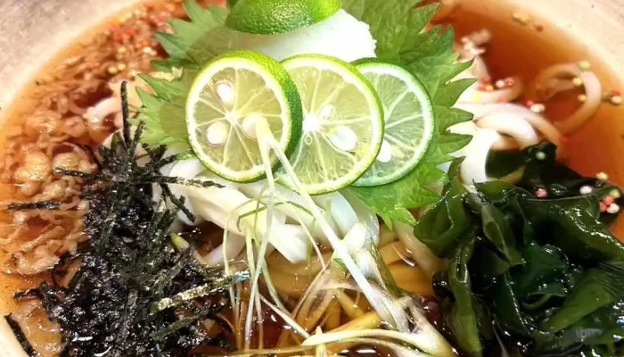 牡蠣と饂飩 Itsuki樹 料理飲み物 - 寝屋川市