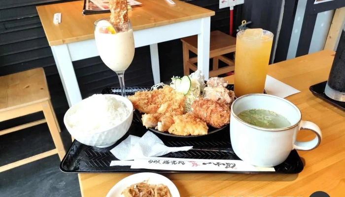 白めし爆食処 姫路 一本堂 -  麺 - 姫路市