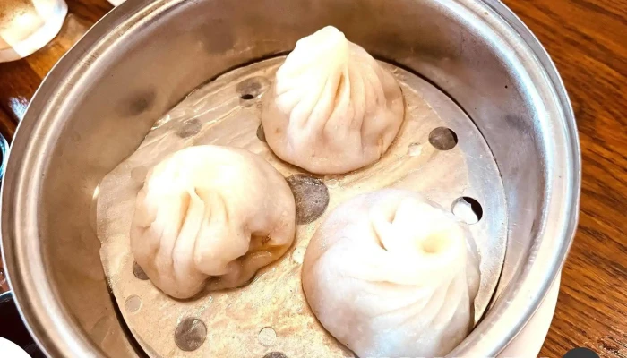 目黒菜館 -  小籠包 - 目黒区