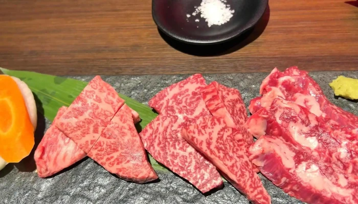知多牛 響 金三 -  営業中 - 半田市