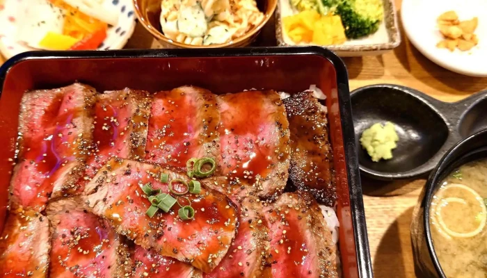 肉ダイニングよしやま -  コメント - 姫路市