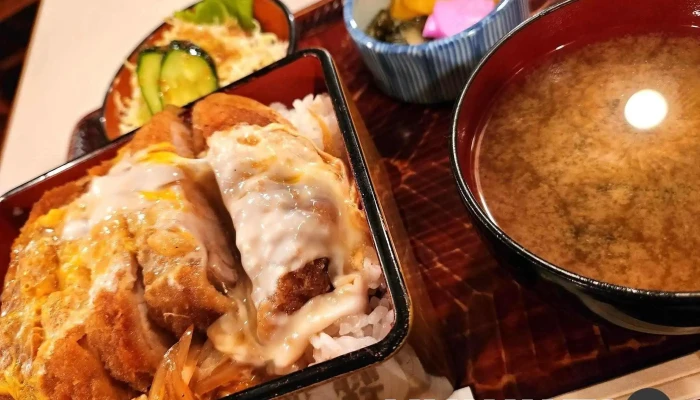 蕎麦処 元禄 -  カツ丼 - 野田市