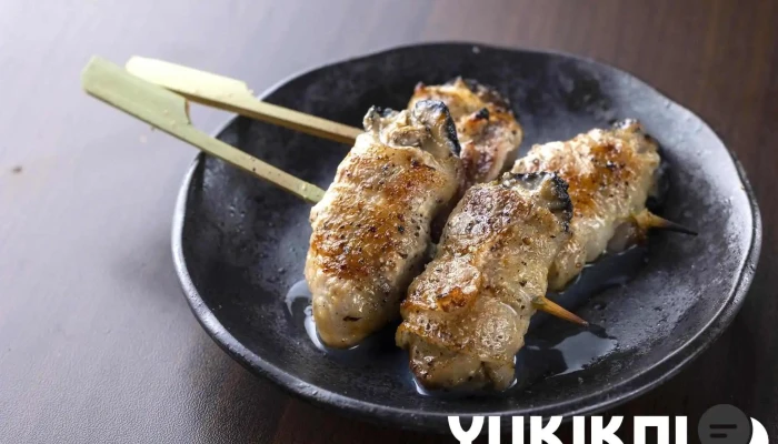 藁焼きカツオと牛どて串99円 藁焼一家 刈谷駅店 -  焼き鳥 - 刈谷市