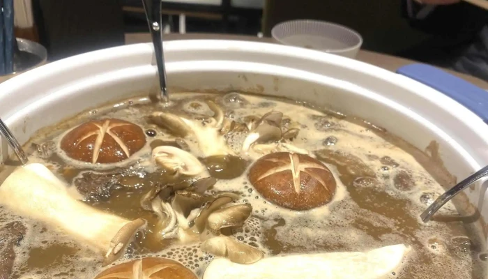 謙記火鍋niseko Him Kee Hot Pot 動画 - 倶知安町