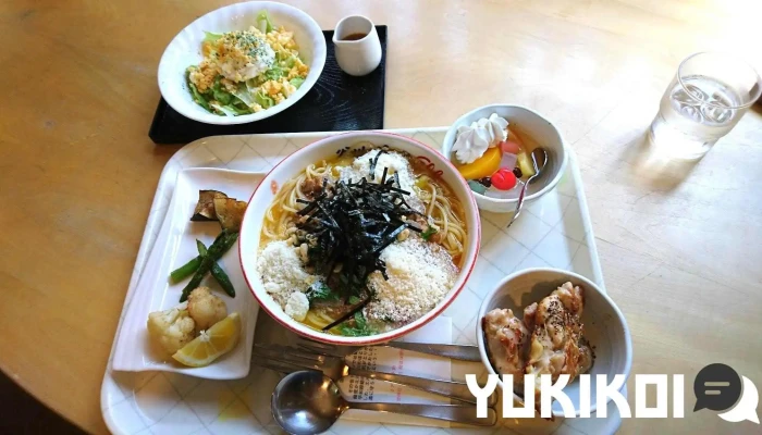 谷川のパスタ エルベ -  うどん - 沼田市