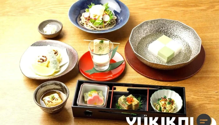 豆腐料理 松ヶ枝 -  懐石 - 京都市