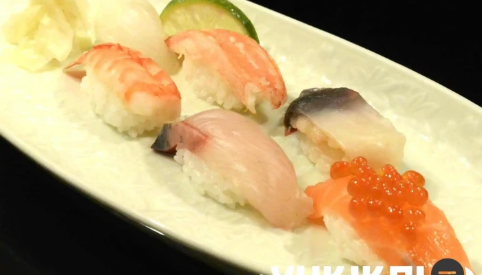 郷土料理やん衆天 -  寿司 - ニセコ町