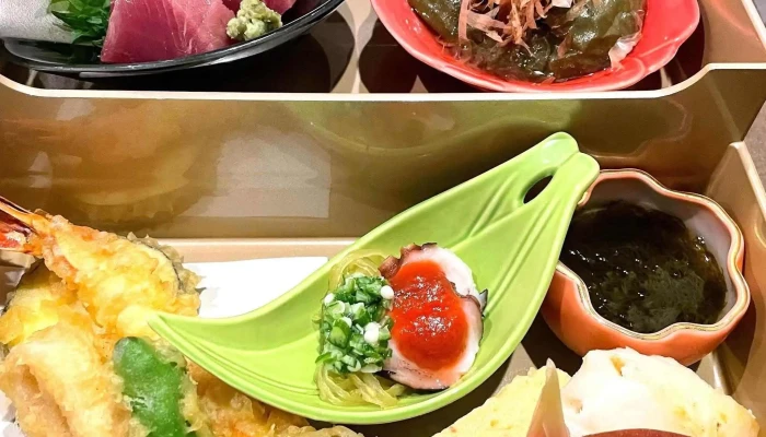 野菜と魚を楽しむ店 華hana 営業時間 - 橿原市