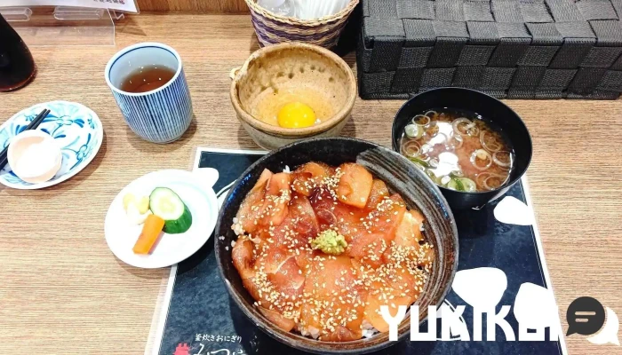 釜炊きおにぎり みつや -  丼物 - 金沢市