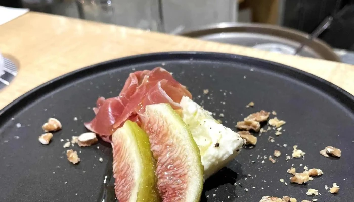 鉄板料理らくだ 刈谷店 -  Instagram - 刈谷市