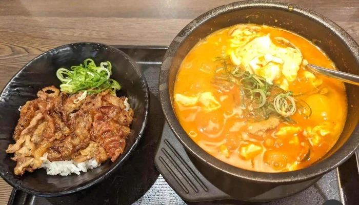 韓丼 刈谷店 -  キムチ - 刈谷市