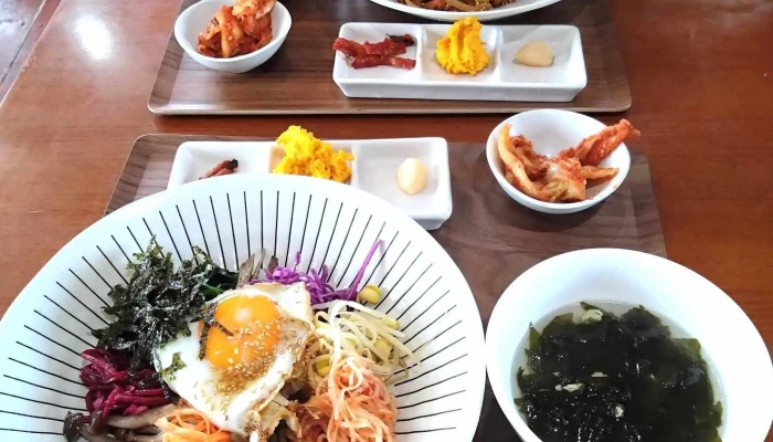 韓国料理ホン -  Instagram - 名寄市