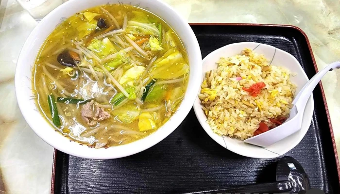 食堂みちのく -  ラーメン - 新庄市