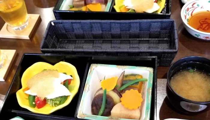高校生レストラン まごころきっちん -  ウェブサイト - 三笠市