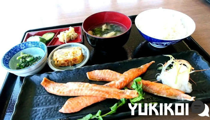 魚いち亭 -  味噌汁 - 函館市