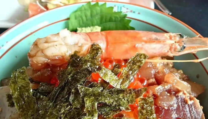 魚幸 -  丼物 - 日南市