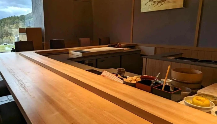 鮨みつ川ニセコ店 -  電話 - 倶知安町
