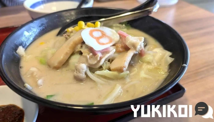８番らーめん 羽咋店 -  ラーメン - 羽咋市